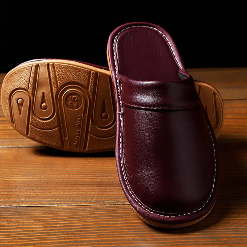 Monochromatic Leather Slippers