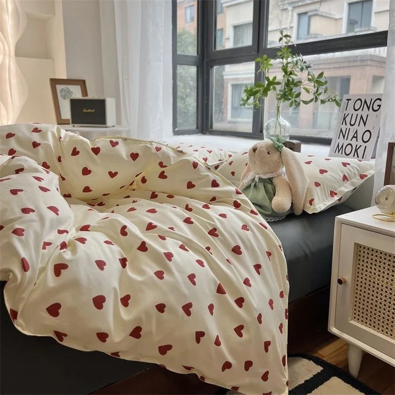 HeartBloom Bedding